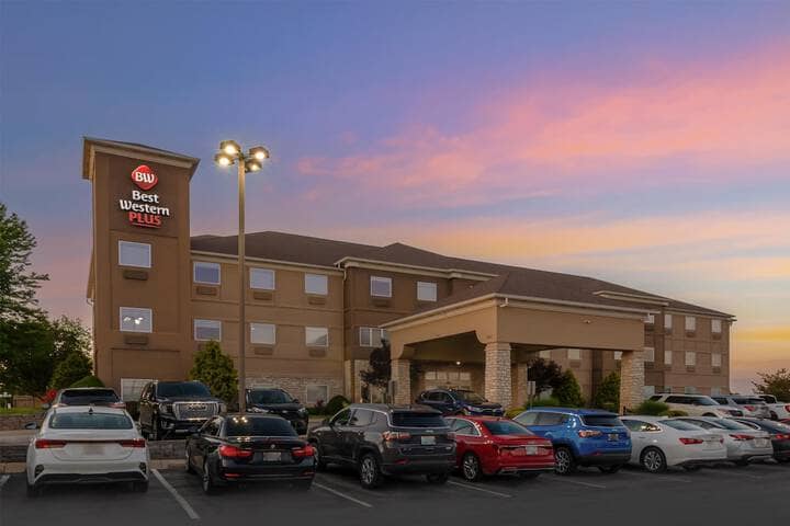 Hotel 49 of 51